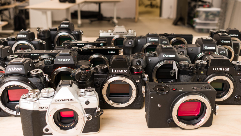 Mirrorless cameras